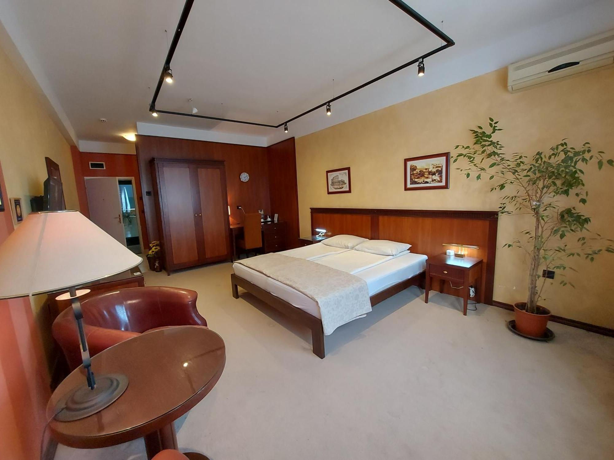 Gm Apart Hotel Ni Εξωτερικό φωτογραφία
